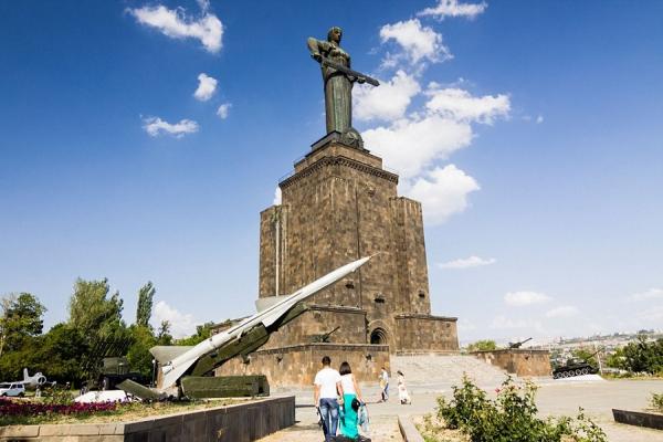 پارک پیروزی ارمنستان + تصاویر