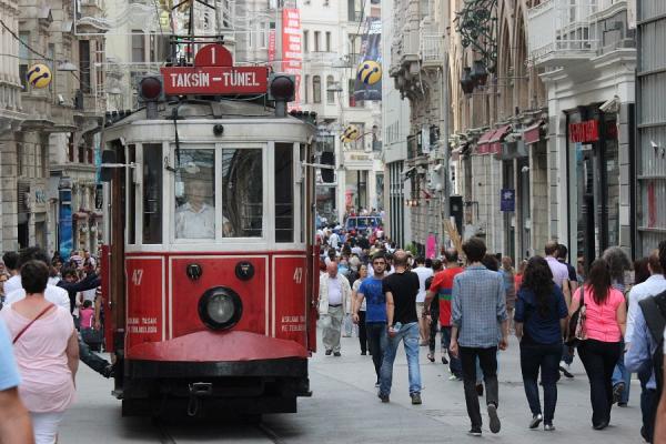 معروفترین خیابان ها برای خرید در استانبول + تصاویر