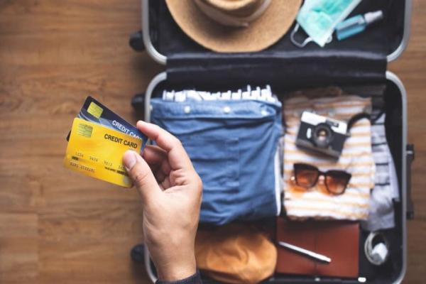 پرداخت هزینه های سفر با ویزا کارت