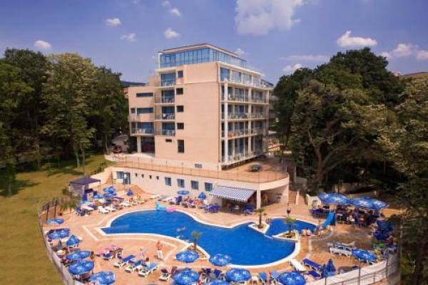هتل هالیدی پارک (Holiday Park) وارنا-بلغارستان + تصاویر