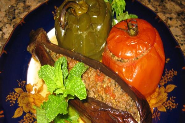  در تور باکو چه غذاهای در انتظار ایرانیها میباشد + عکس 