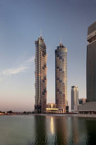 دومین هتل از بلندترین هتل دنیا 