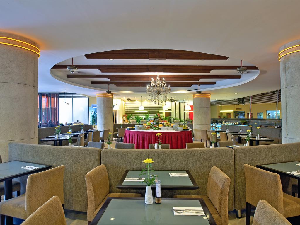 رستوران های هتل کوتا پارادیسو اندونزی
