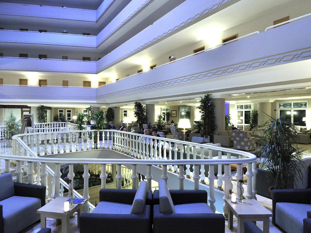 هتل آداکوله در کوش آداسی