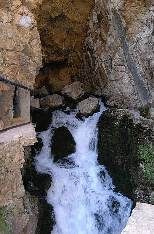 آبشار بل استان کردستان