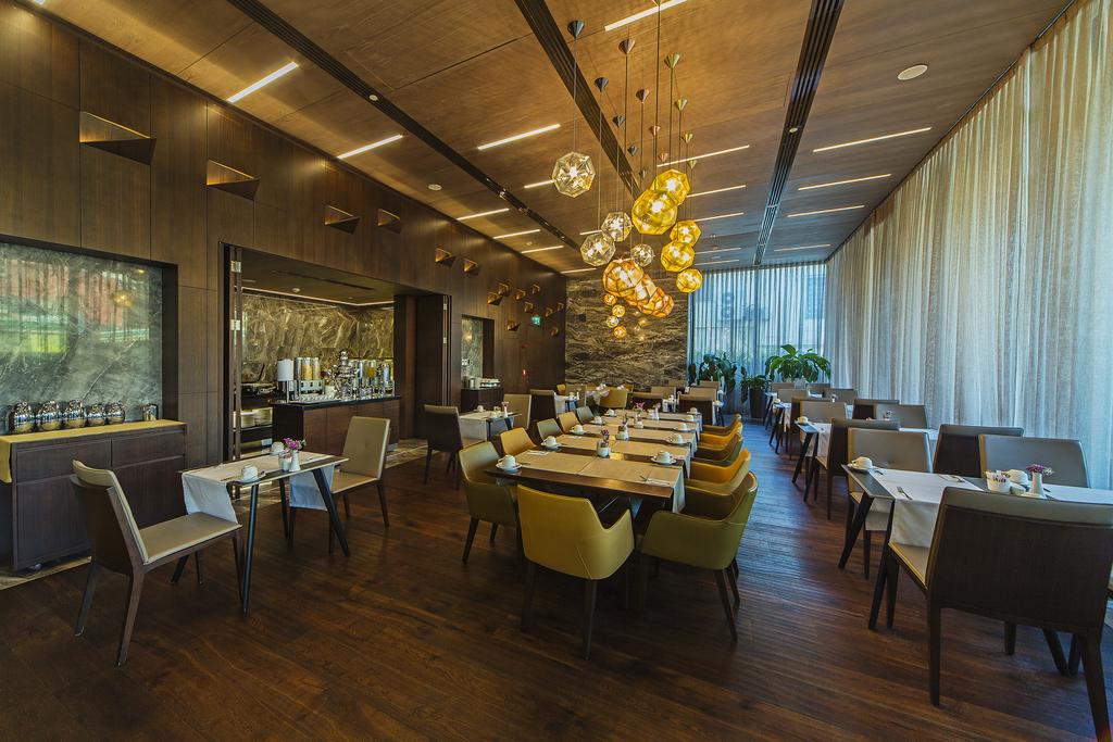 امکانات تفریحی و رستوران های هتل ناز سیتی استانبول