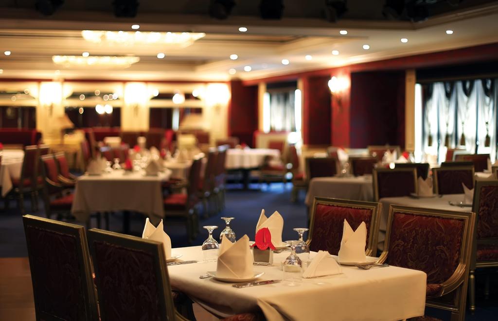 رستوران ها و امکانات تفریحی هتل مسکو دبی
