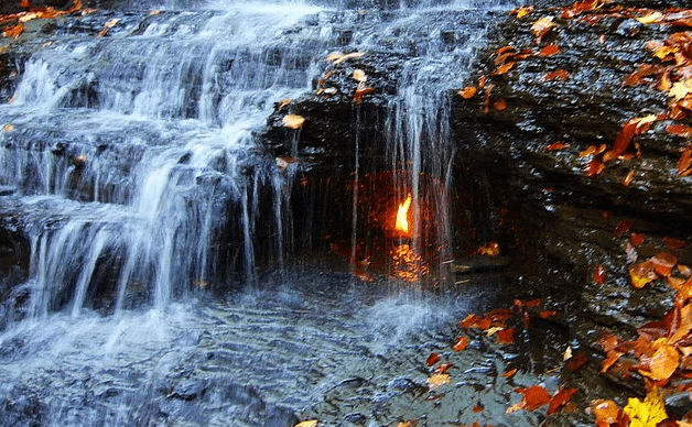 آبشار Eternal Felame