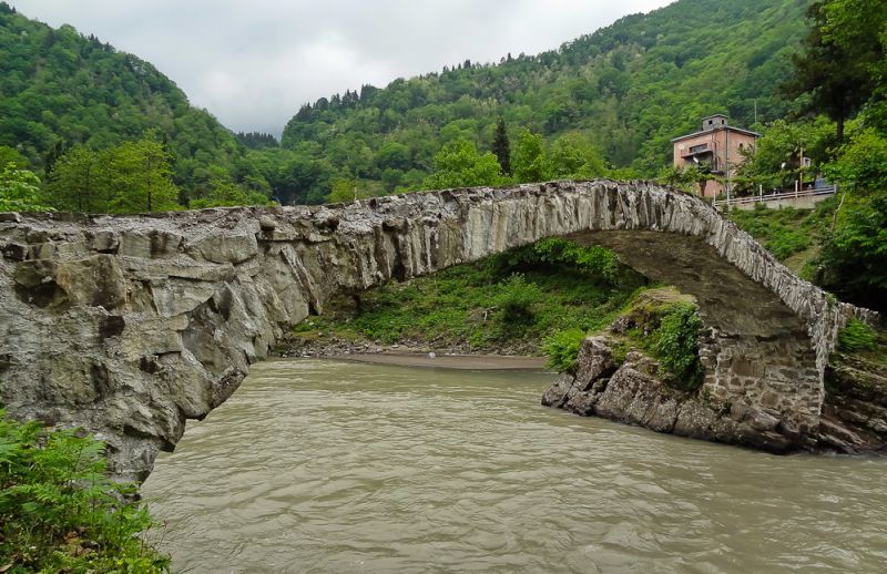 راه های رسیدن به پل ماخونتستی باتومی گرجستان