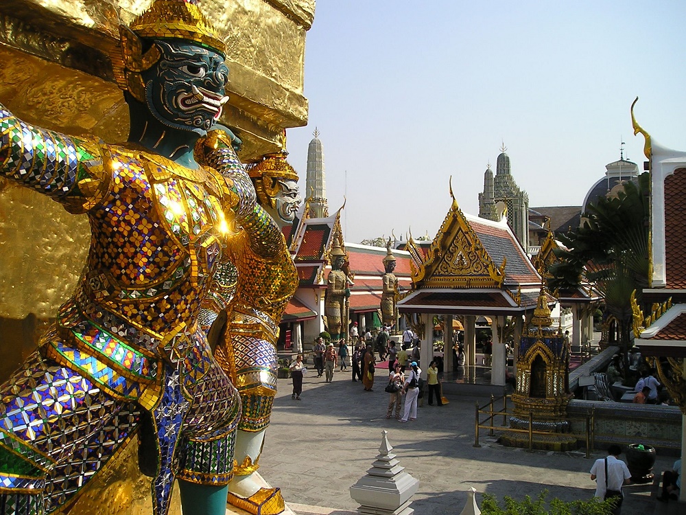 قوانین و ساعت بازدید از قصر پادشاهی تایلند