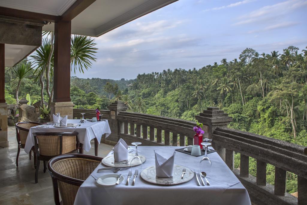 رستوران ها و امکانات تفریحی هتل ویسروی بالی