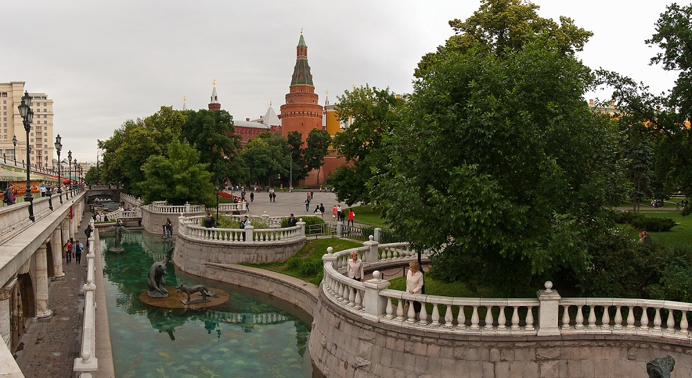 تاریخچه باغ الکساندر مسکو