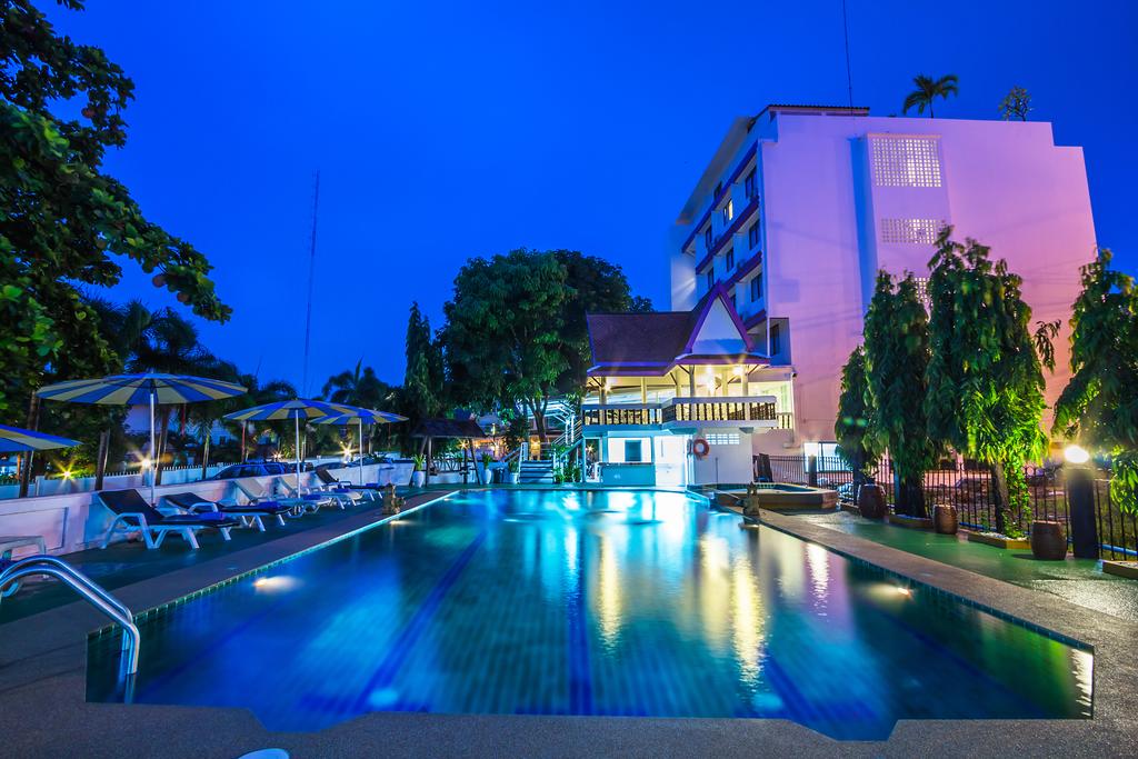 رستوران ها و امکانات رفاهی هتل زینگ پاتایا تایلند