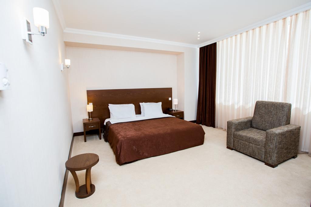 اتاق های هتل کاسپین بیزینس باکو