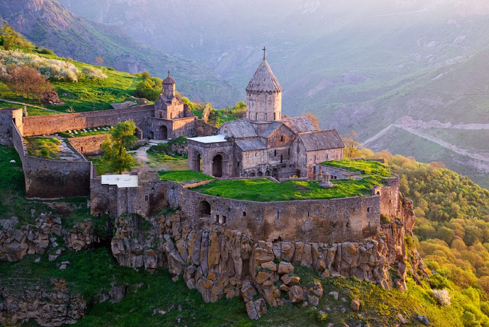 تور ارمنستان فروردین 97