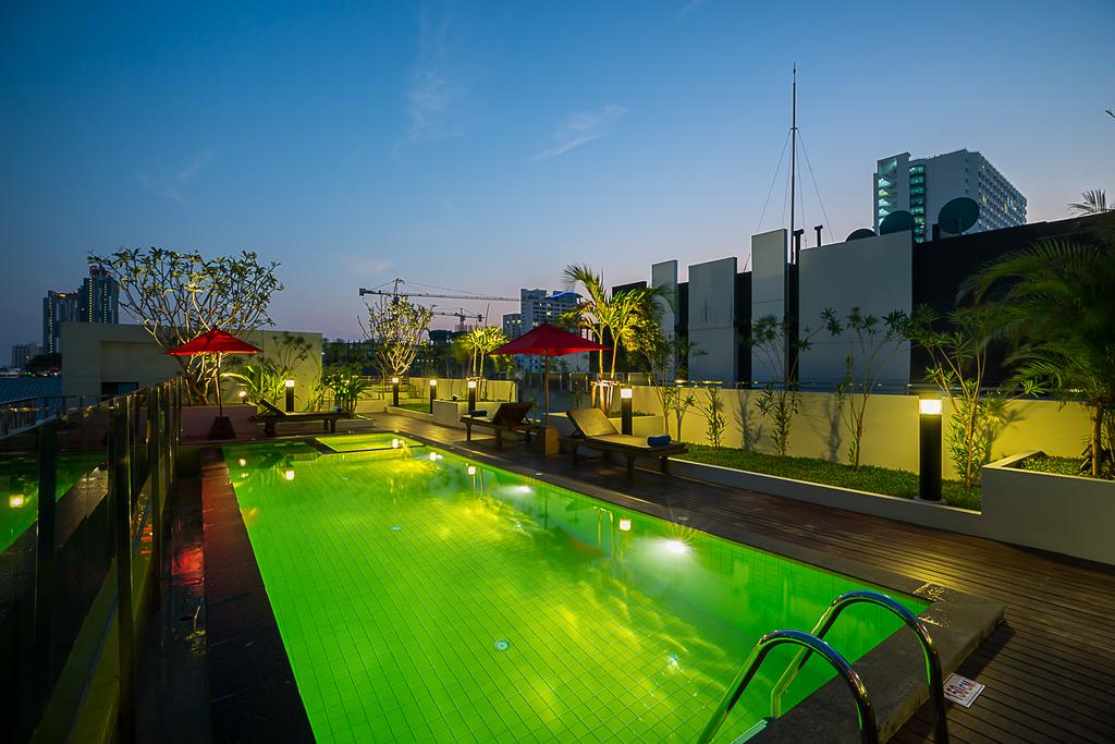 رستوران ها و امکانات رفاهی هتل سان شاین هیپ پاتایا تایلند