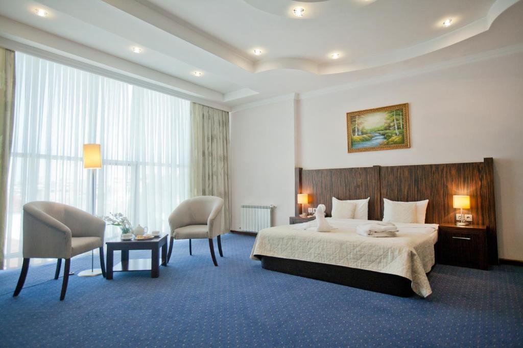 اتاق های هتل آناتولیا باکو