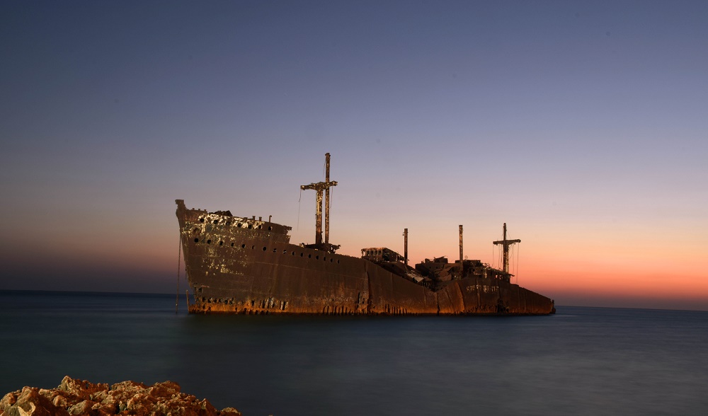 کشتی یونانی در کیش