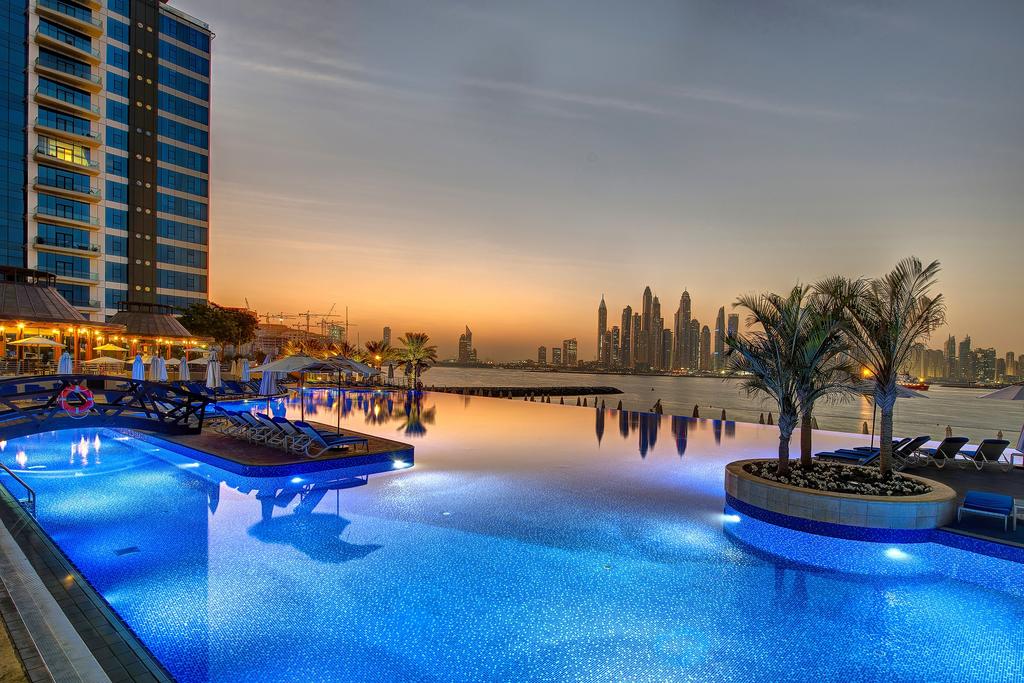 امکانات رفاهی و رستوران های هتل دیوکس دبی