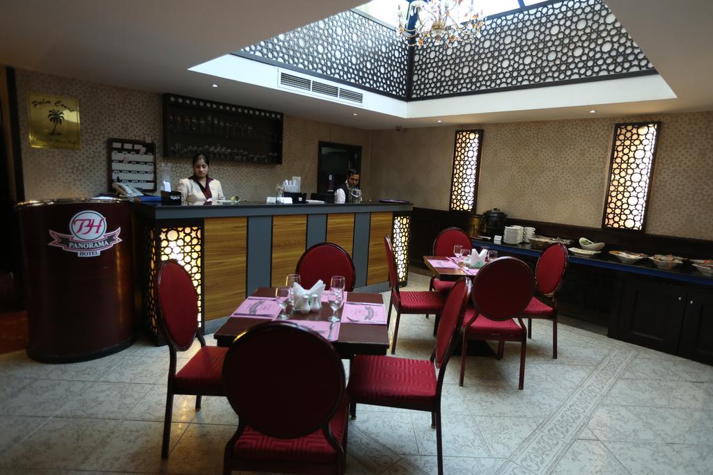 رستوران ها و امکانات رفاهی هتل پانوراما بر دبی