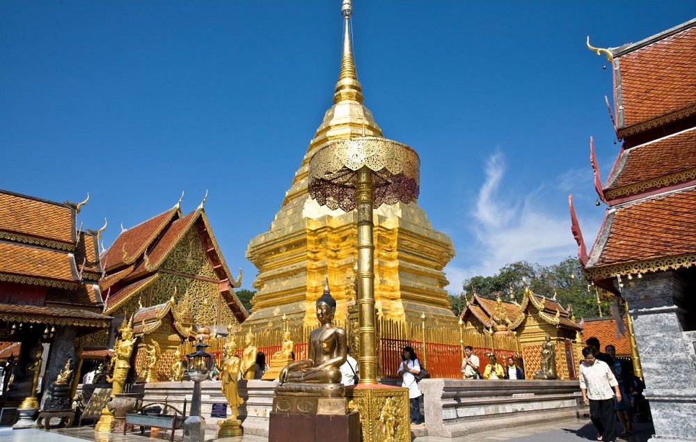 معبد دوای سوتهپ چیانگ مای تایلند