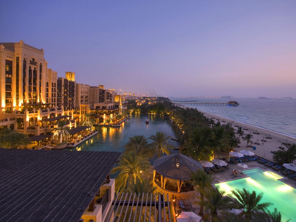 هتل جمیرا مینا سلام دبی