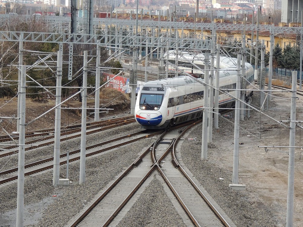 قطار تهران استانبول