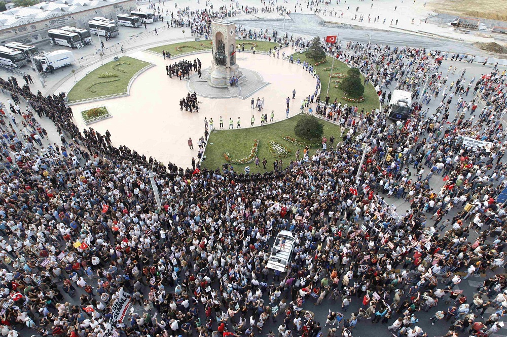 تاریخچه میدان تقسیم استانبول