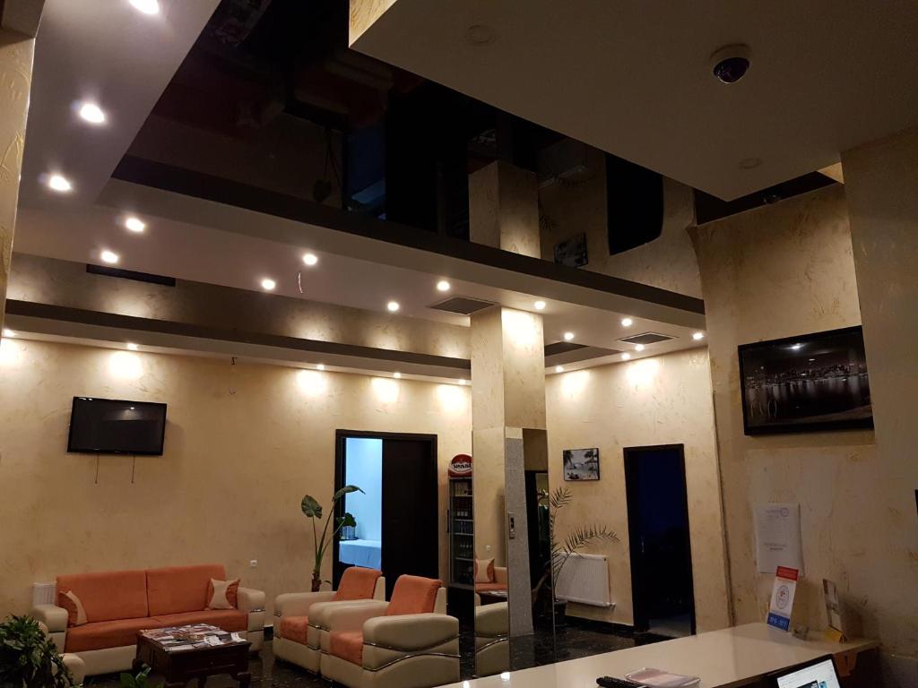 امکانات رفاهی و رستوران های هتل رویال پالاس باتومی گرجستان
