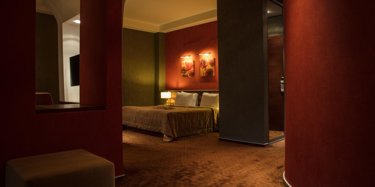 اتاق های هتل اونیو باکو