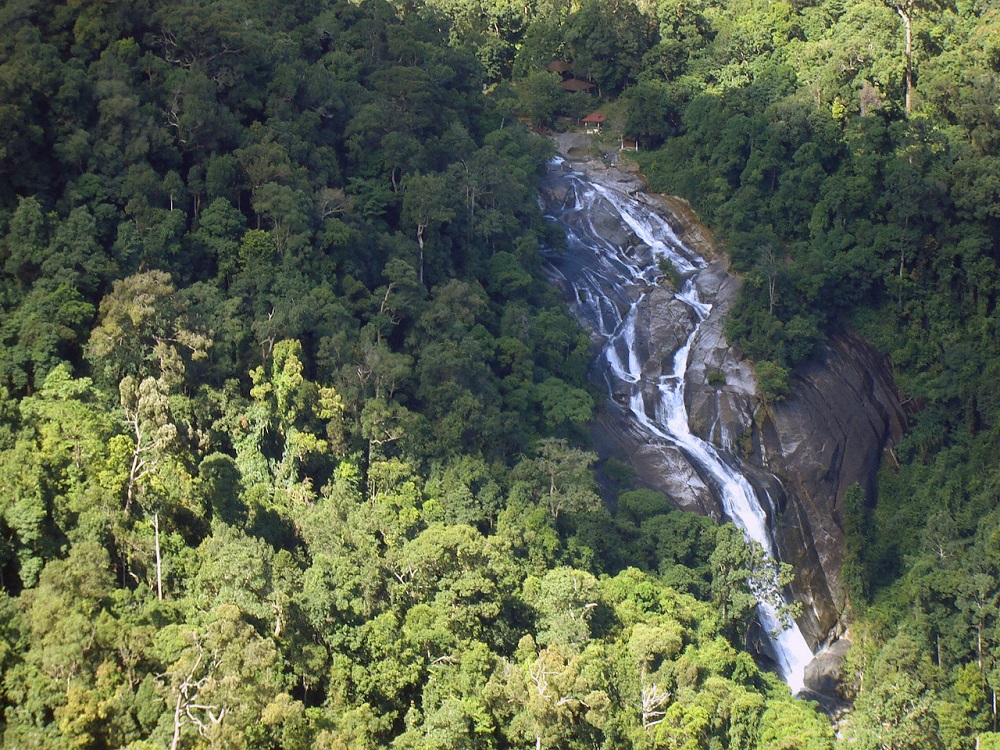 آبشارهای تلاگا توجو لنکاوی مالزی