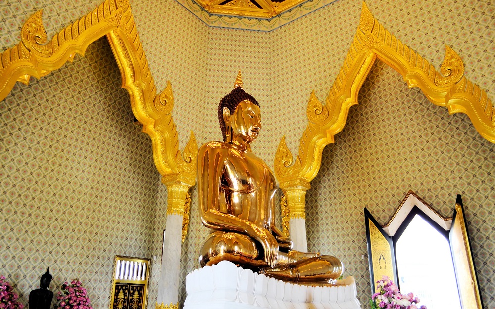 بزرگترین مجسمه بودا در معبد ترایمیت بانکوک