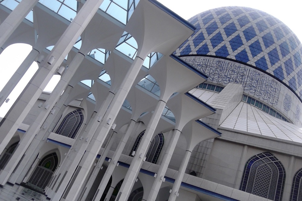 تاریخچه مسجد سلطان صلاح الدین عبدالعزیز شاه کوالالامپور