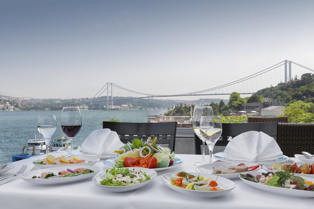 غذای دریایی در ببک بالیکچی استانبول