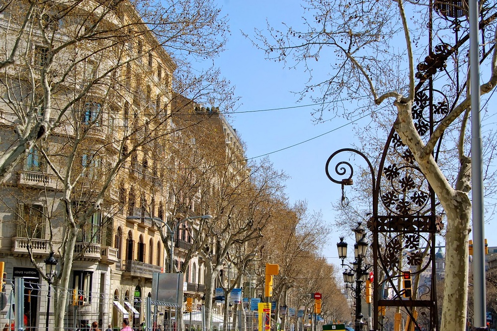 خیابان پسیج د گراسیا بارسلونا