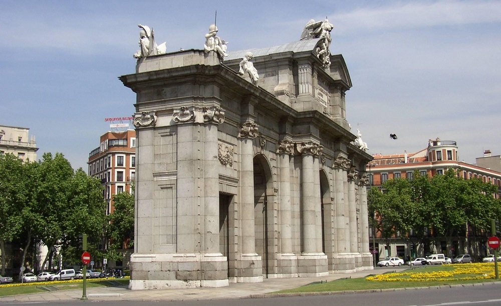 تاریخچه دروازه آلکالا در شهر مادرید