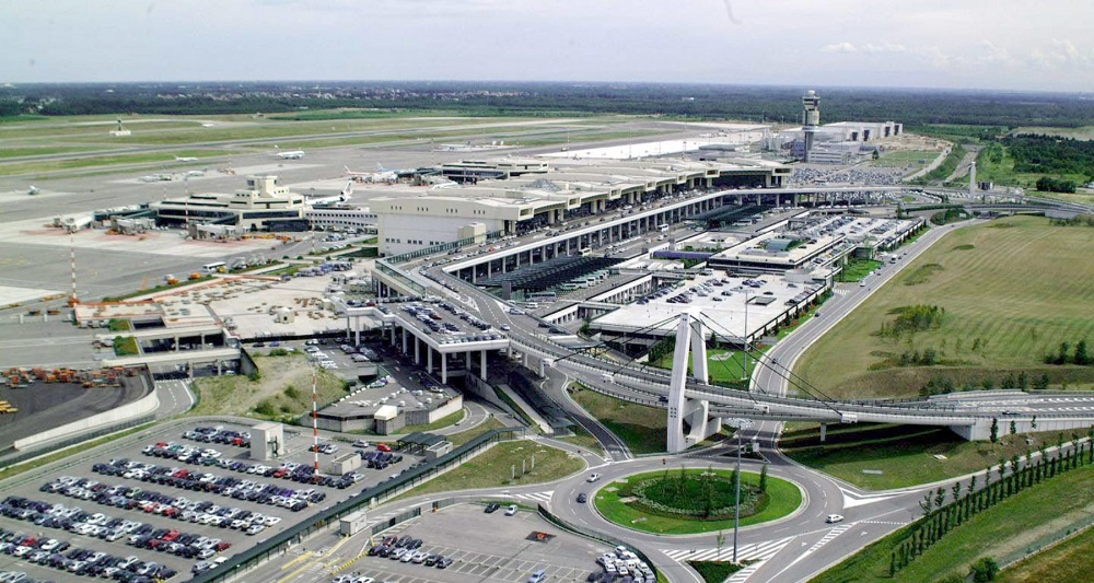 فرودگاه میلانو مالپنسا، فرودگاه بین المللی میلان