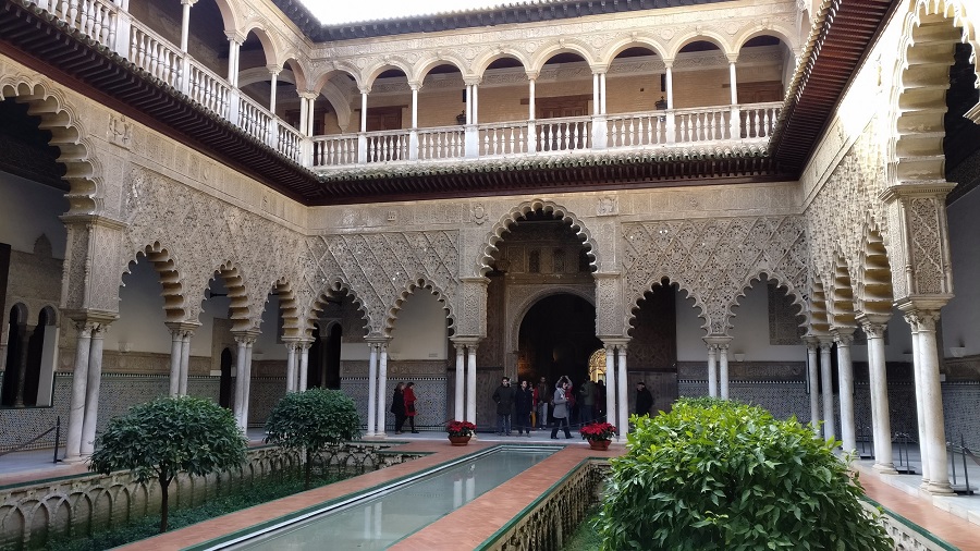 طراحی و معماری های مختلف استفاده شده در کاخ رئال الکازار سویل
