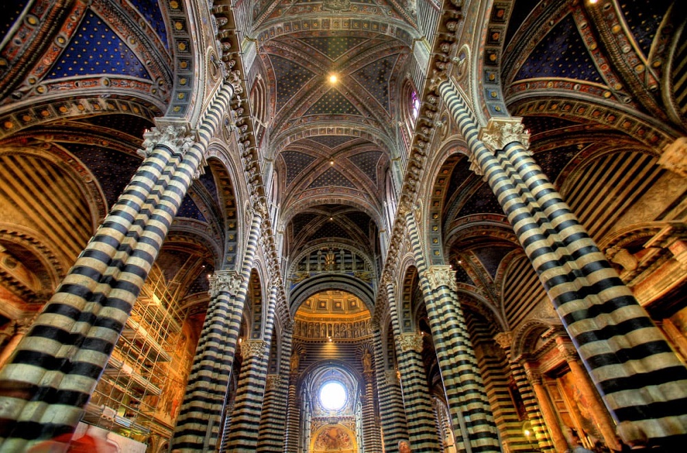کلیسای جامع سیه نا در ایتالیا
