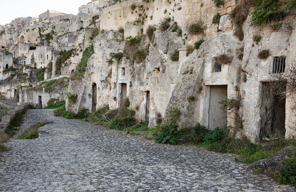 غارهای ماترا در ایتالیا