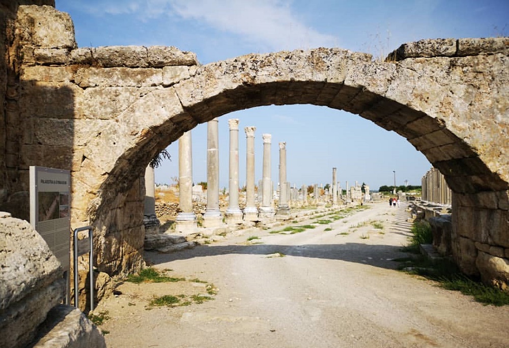بقایای شهر باستانی پامفیلیا