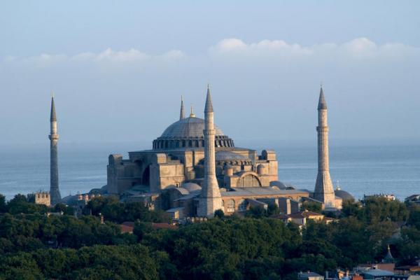 کلیسای آب انبار استانبول + تصاویر