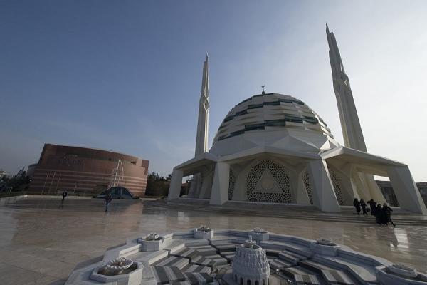 مسجد دانشگاه مارمارا استانبول + تصاویر