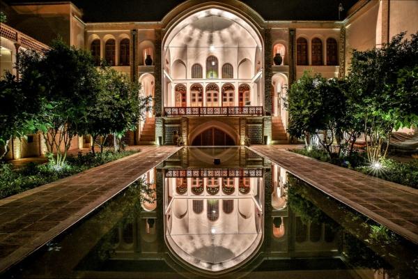 خانه های تاریخی کاشان: اقامت در بهشت را تجربه کنید