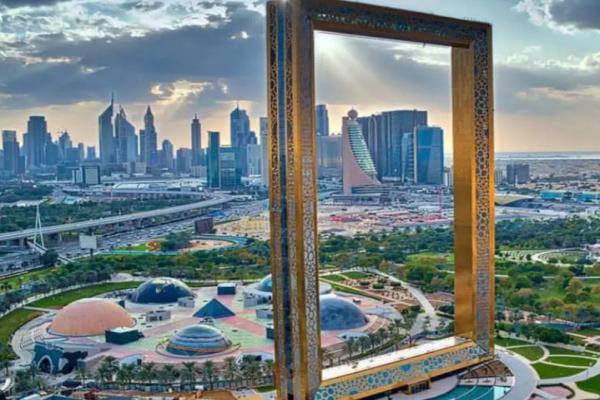 در تور دبی قاب دبی را حتما ببینید