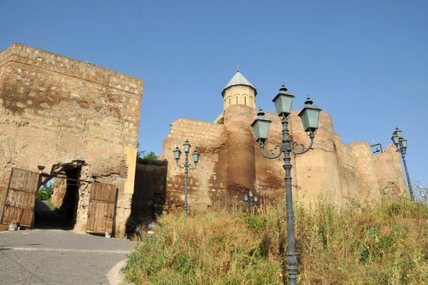  قلعه تاریخی ناریکالا تفلیس گرجستان + تصاویر 