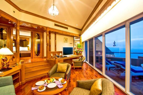   هتل رویال کلیف پاتایا  royal cliff pattaya  