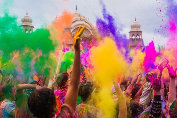 فستیوال رنگ در هند + تصاویر