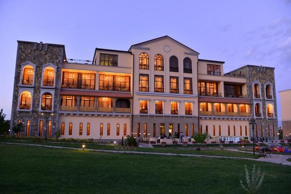 هتل قفقاز ایروان + تصاویر