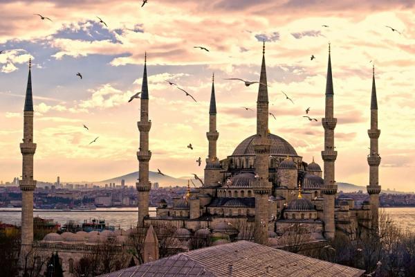  تور استانبول فروردین 98 